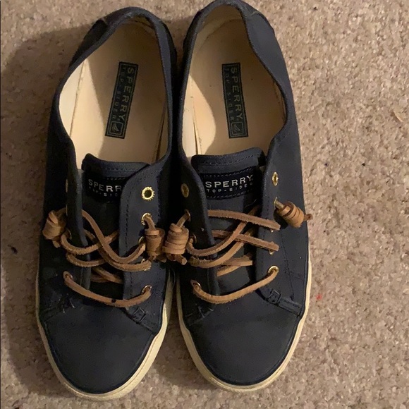 Women’s Sperry Shoes size 7 - Picture 2 of 6